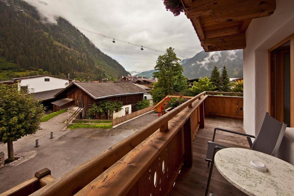 Landhotel Rauchenwalderhof Mayrhofen Pokoj fotografie