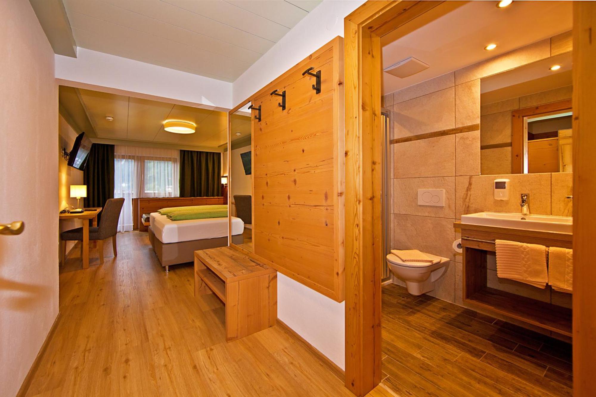 Landhotel Rauchenwalderhof Mayrhofen Pokoj fotografie
